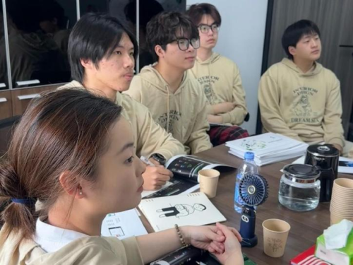走百企尋責任擔當，訪百人探節(jié)糧良方——閩江學院2023級中美金融學1班系列團日活動